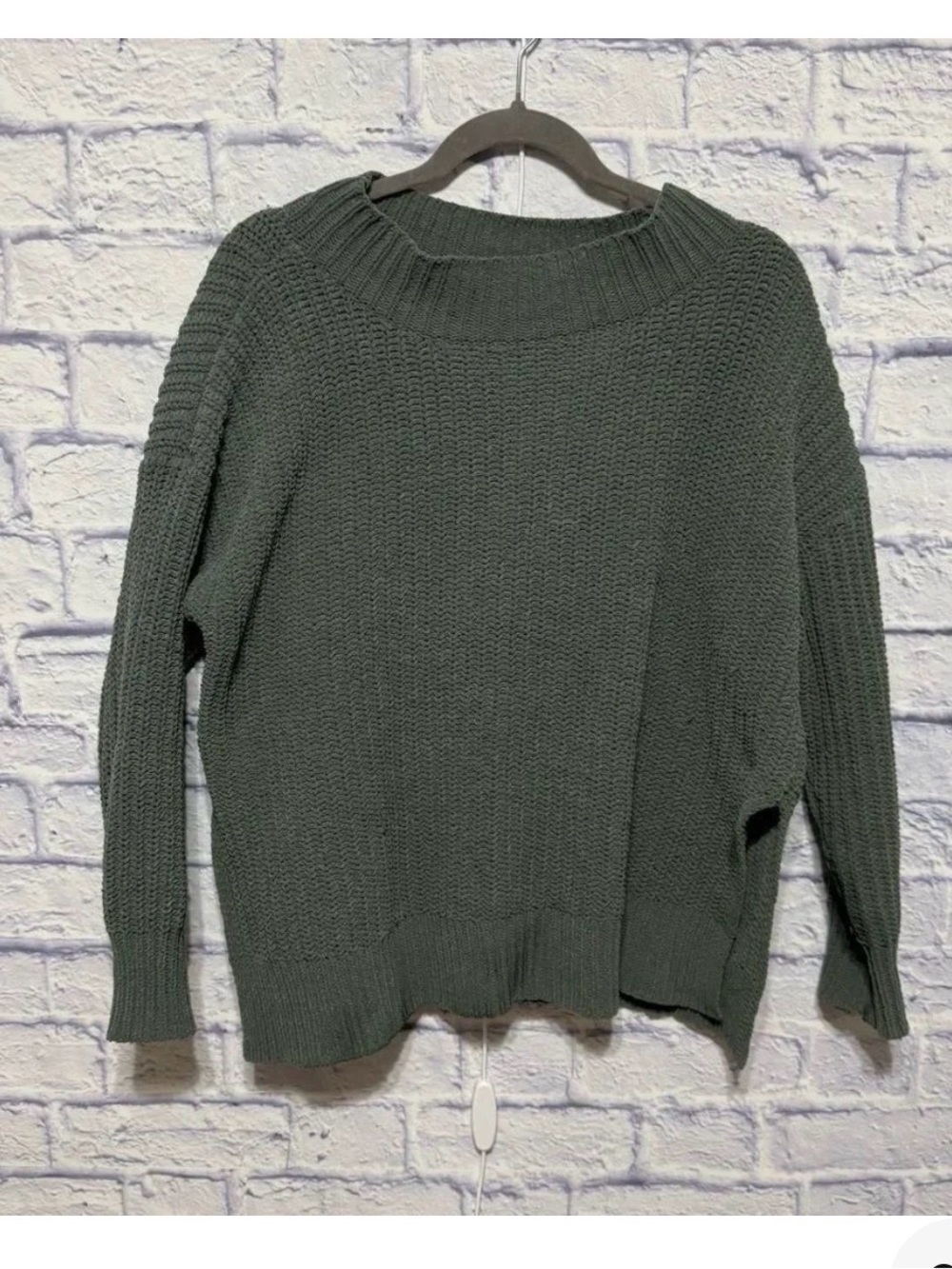aerie Royal Palm SzM Olive Crewneck Textured Knit Sweater